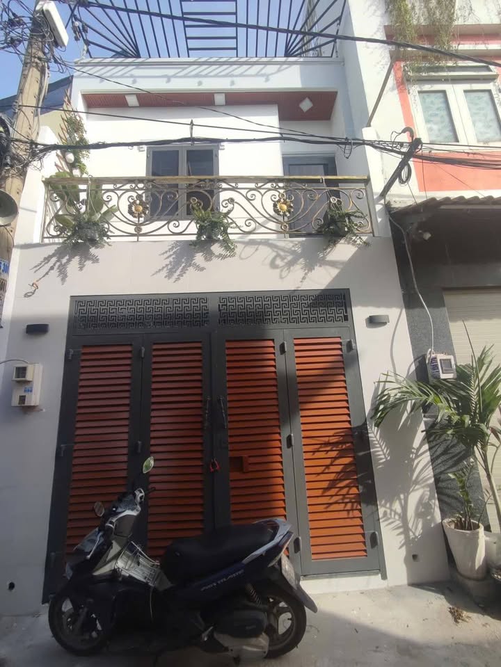 Nhà hẻm xe hơi Trần Thị Năm, Quận 12, 48m² - Pháp lý rõ ràng, sổ hồng chính chủ!