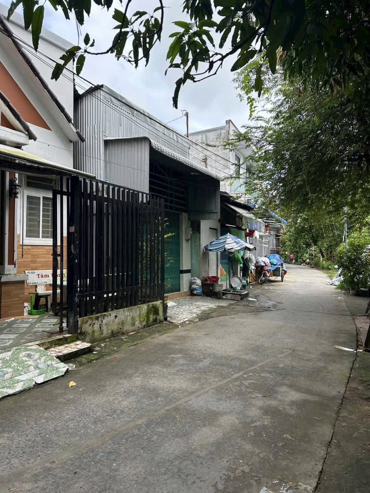 Nhà 2 mặt tiền Ngã Cạy, Mỹ Quý 55m² giá 1.25 tỷ - Giao thông thuận lợi!