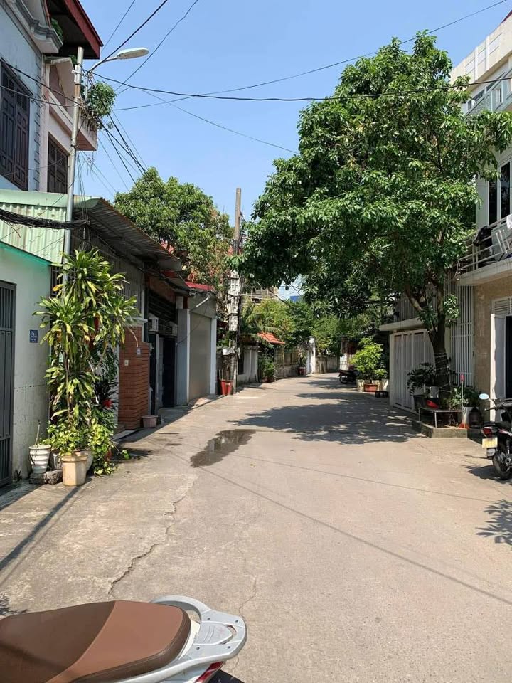 Nhà đẹp 3 tầng Sở Dầu, Hồng Bàng 70m² giá chỉ 4.5 tỷ - Đường ô tô vào tận nơi!