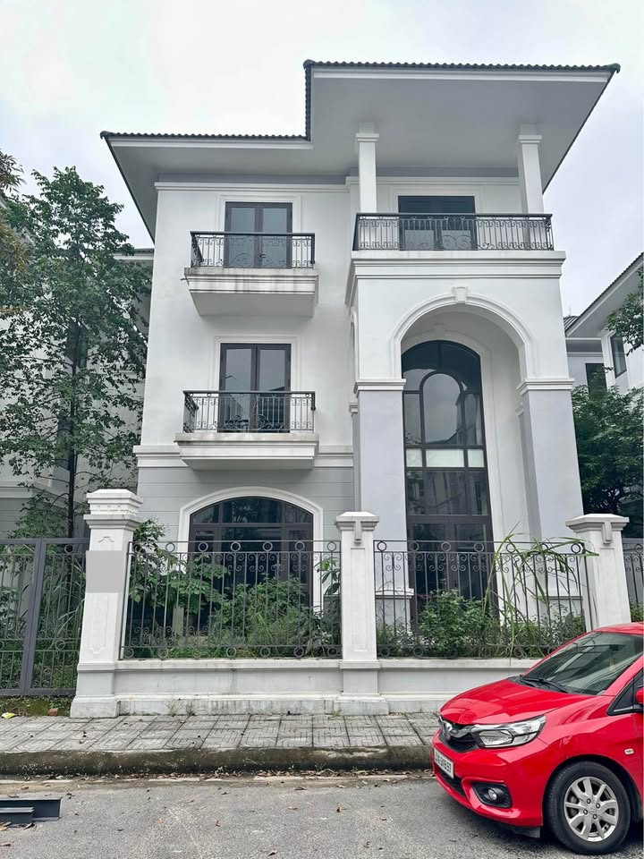 Biệt thự đơn lập Hoàng Yến Vinh Heritage 200m² giá 12 tỷ - Sẵn sàng chốt nhanh!