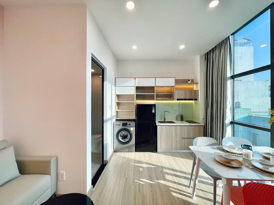 Chính chủ bán CHDV hẻm xe hơi Trần Quang Khải Q1 200m² giá 11 tỷ - Đầu tư sinh lời cao!