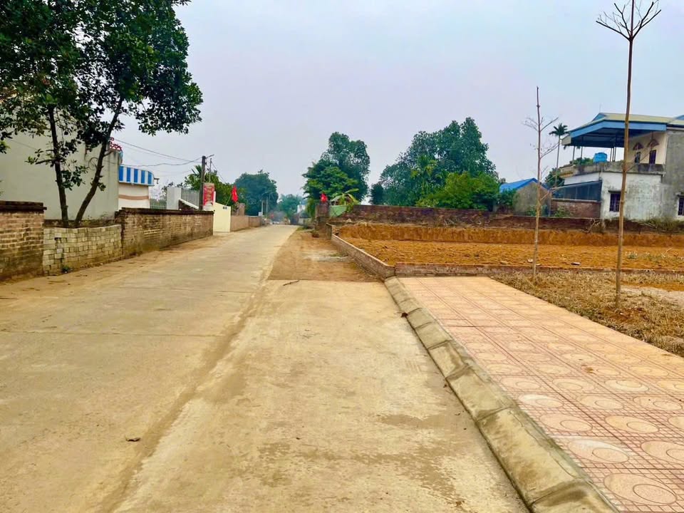 Đất thổ cư Phú Cát 531m² giá chỉ 20 triệu/m² - Đường ô tô tránh nhau!