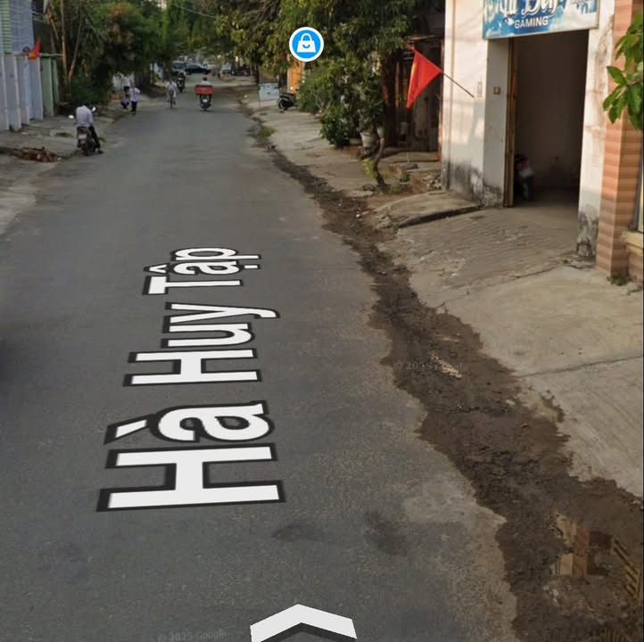 Nhà hẻm 3m Hà Huy Tập, Kon Tum 240m² - An ninh, gần trung tâm!