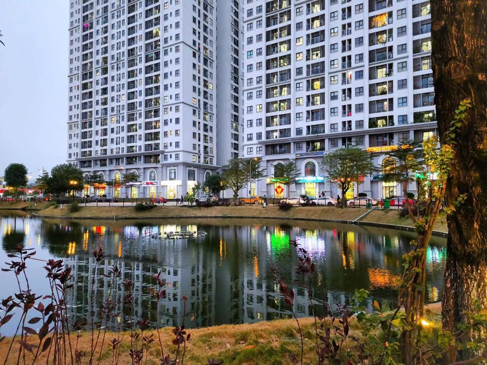 Căn hộ Hateco Apollo 57m² giá 4.9 tỷ - Gần ga tàu điện, tiện ích đầy đủ!