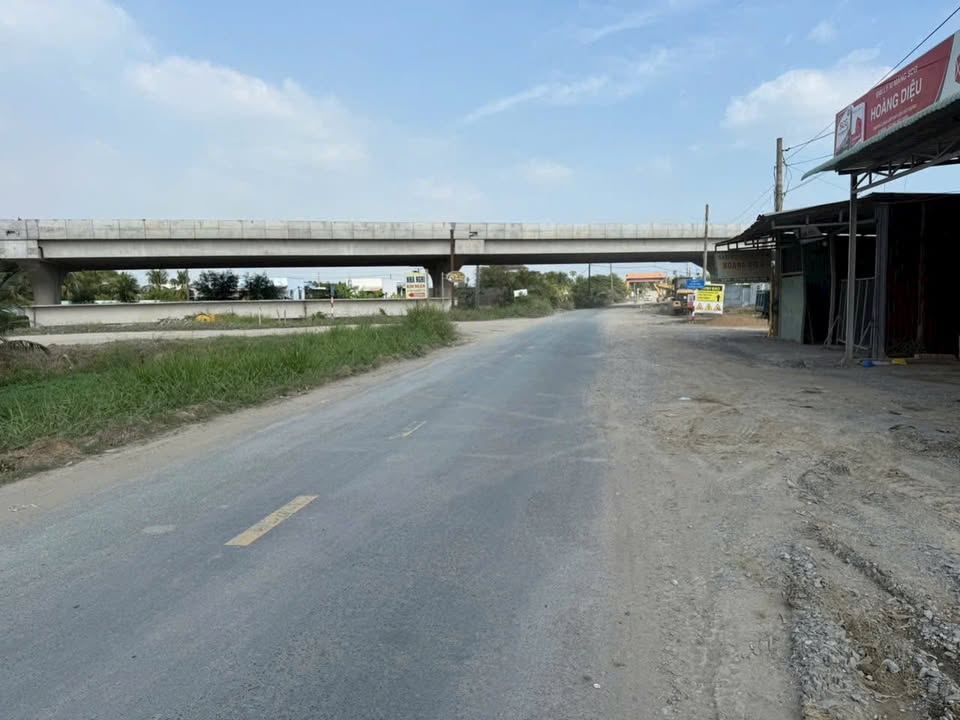 Đất Lúa mặt tiền nhựa Tân Bửu 1600m² giá 4 tỷ - Đầu tư sinh lời ngay!