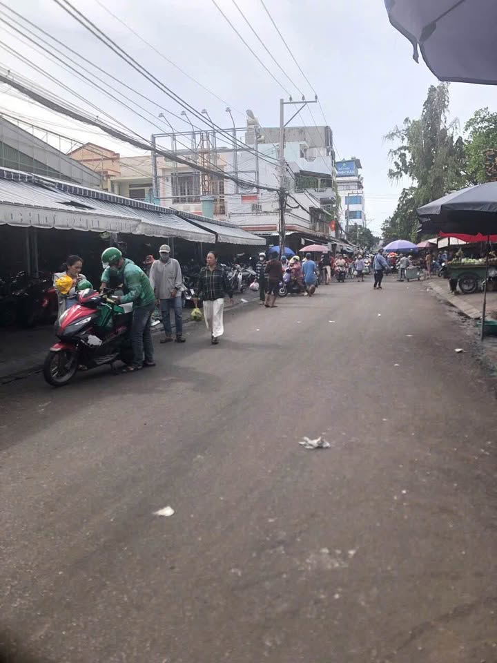 Nhà mặt tiền Lê Văn Phấn, Phú Thủy, 95.8m² - Kinh doanh sầm uất gần chợ