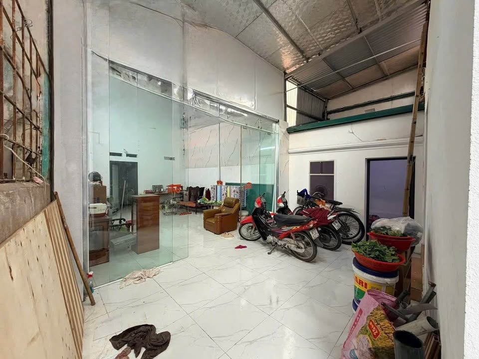 Nhà riêng Thọ Xương Bắc Giang 90m² giá 1 tỷ - Ô tô đỗ gần nhà!