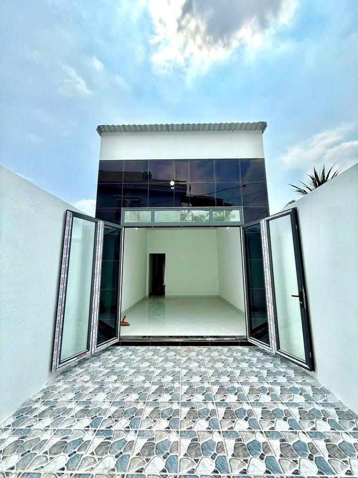 Nhà riêng tại Củ Chi 100m² giá 2.95 tỷ - Sẵn sàng vào ở ngay!