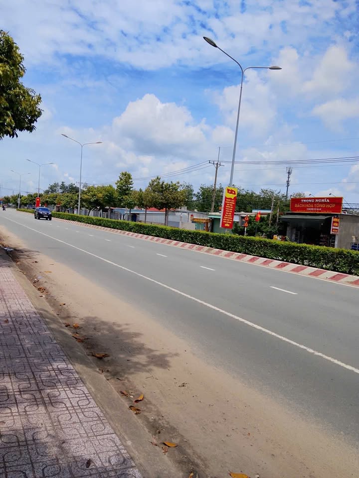Đất nền mặt tiền đường Hùng Vương, An Tây, Bình Dương 5727m² - Đầu tư sinh lời ngay!