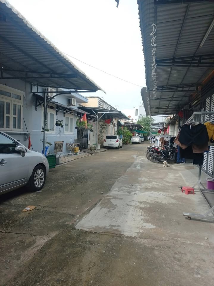 Nhà nguyên căn cho thuê khu Lan Anh 1, Võ Văn Kiệt 70m² giá 3.5 triệu - Tiện nghi đầy đủ, sẵn sàng vào ở!