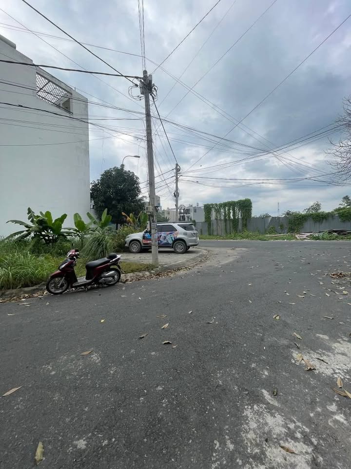 Đất nền Xuân Thới Thượng 160m² giá 5.2 tỷ - Đầu tư sinh lời nhanh!