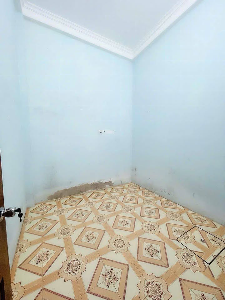 Nhà 2,5 tầng 82m² tại Phường Tân Sơn, Thanh Hóa - Giá chỉ 4.7 tỷ!