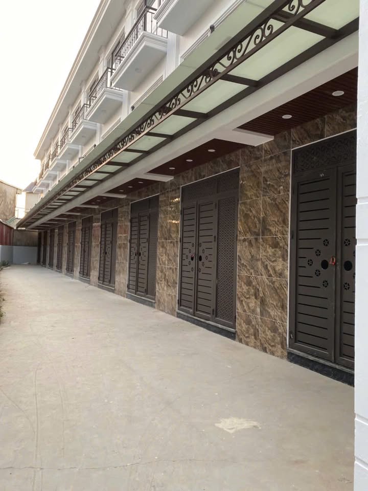 Nhà 3 tầng tại Tân Ước, Thanh Oai, 42m² - Chính chủ bán gấp!