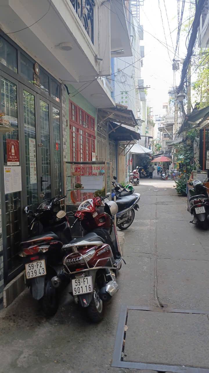 Nhà cho thuê Cư Xá Đô Thành, P4, Q3 - 30m² giá 10 triệu/tháng - Nhà mới, tiện nghi đầy đủ!