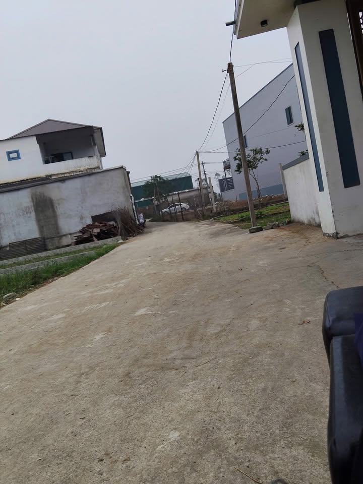 Lô đất Nghi Phong, Vinh 183m² giá 3 tỷ - Đường bê tông 2 mặt tiền thông thoáng!
