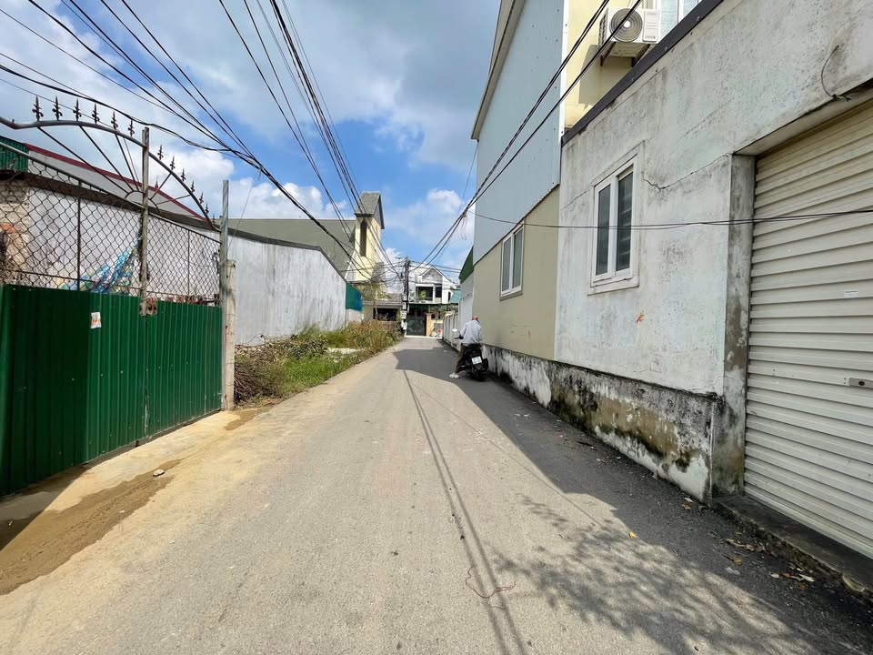 Đất nền Nghi Phú 134,7m² giá 3 tỷ - Đường rộng thông thoáng