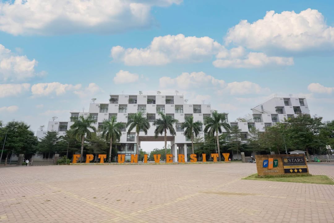 Đất phân lô Bình Yên - Thạch Thất 100m² giá 5.6 tỷ - Ô tô đỗ cửa, giao thông thuận lợi!