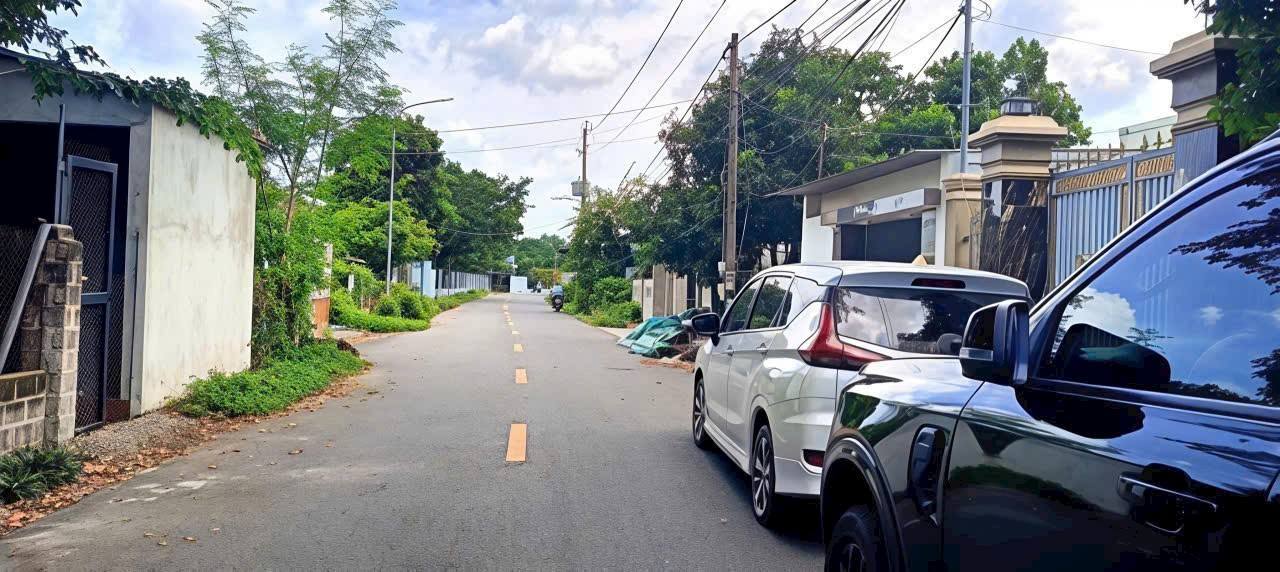 Đất ở Hồ Tràm 289m² giá 2.4 tỷ - Gần trường học và tiện ích