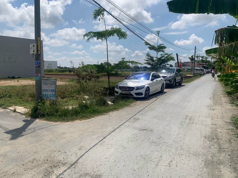 Đất nền mặt tiền Quốc Lộ 50, Cần Đước 172m² giá 1.4 tỷ - Đầu tư sinh lời tuyệt vời!