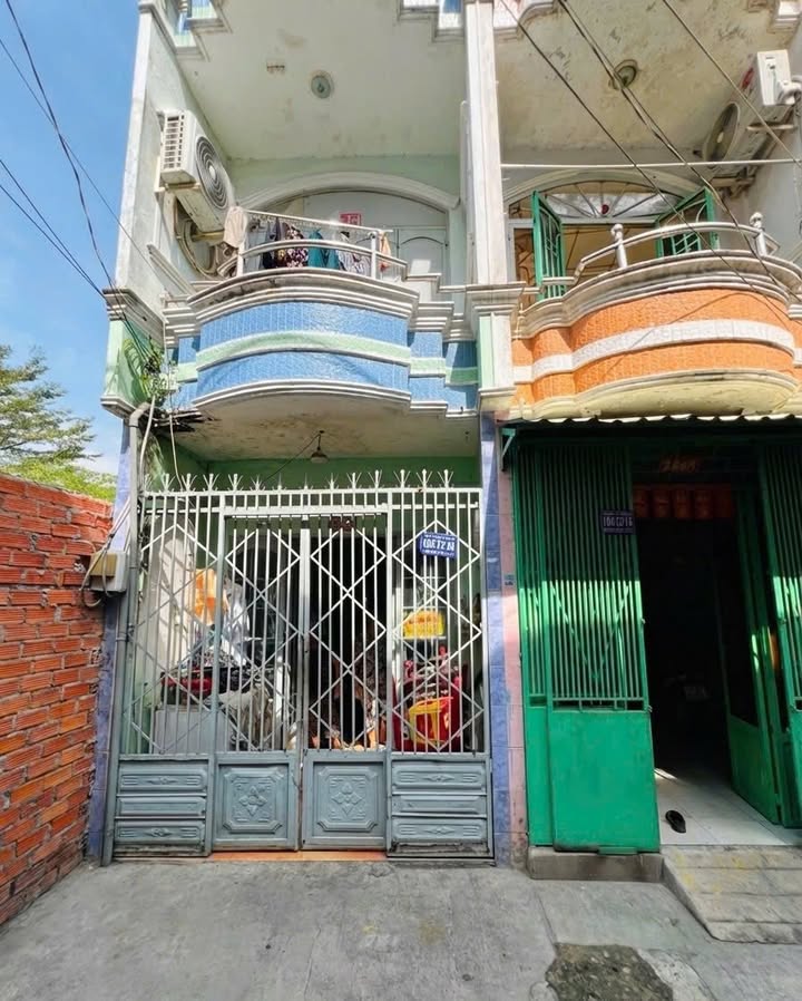 Nhà phố Bình Tân 24m² giá 2.99 tỷ - Vị trí đắc địa cho thuê hoặc xây mới!