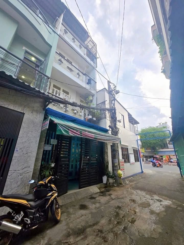 Nhà Lê Trọng Tấn, Sơn Kỳ, Tân Phú 51m² giá 6.7 tỷ - Thiết kế hiện đại, tiện nghi đầy đủ!