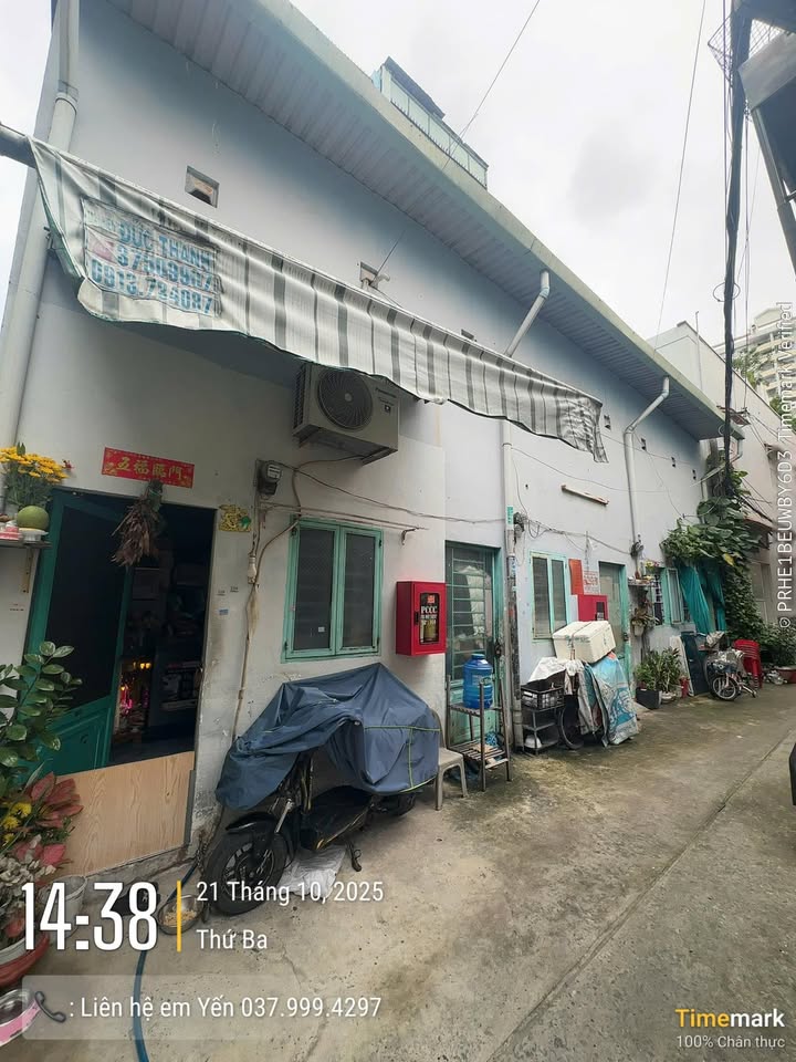 Dãy trọ 4 phòng Nguyễn Sơn 48m² giá 4 tỷ - Sổ hồng chính chủ, gần Big C!