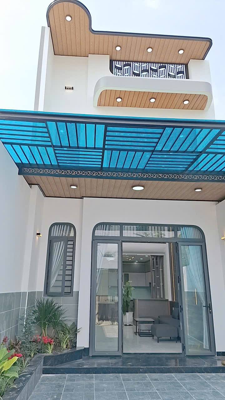 Nhà sân vườn Đức Hòa - Long An 180m² giá 3.15 tỷ - Pháp lý chuẩn, vào ở ngay!