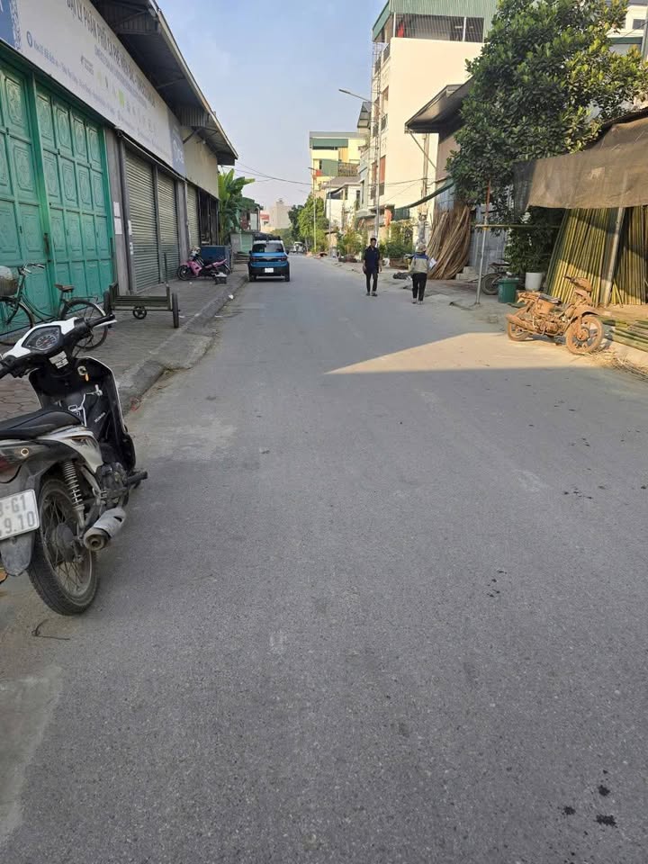 Nhà mới Sơn Đồng, Hoài Đức 45m² giá 6 tỷ - Ô tô qua nhà, kinh doanh sầm uất!