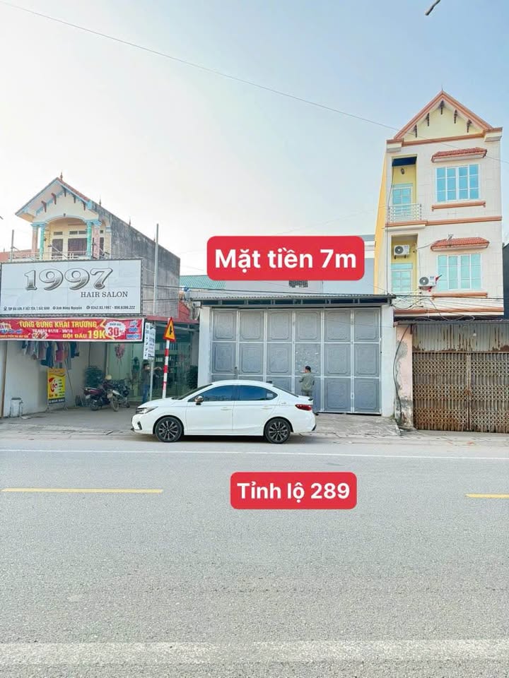 Nhà mặt tiền đường TL298, Bích Động 186m² giá 5.1 tỷ - Kinh doanh sầm uất!