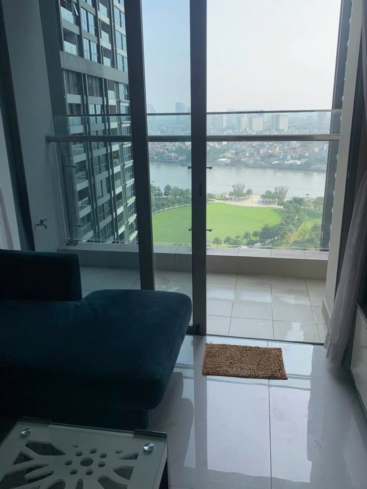 Căn hộ Vinhomes Central Park quận Bình Thạnh 2PN giá 25 triệu - Full nội thất sang trọng!