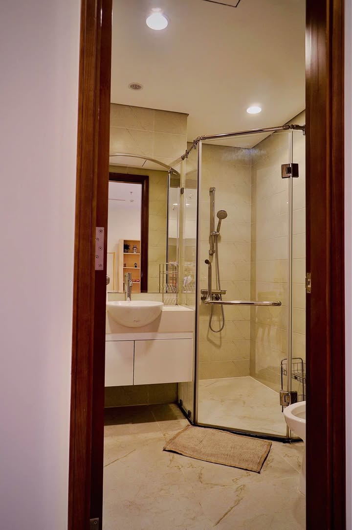 Căn hộ Vinhomes Central Park 1PN giá 18.5 triệu - Full nội thất, sẵn sàng vào ở!