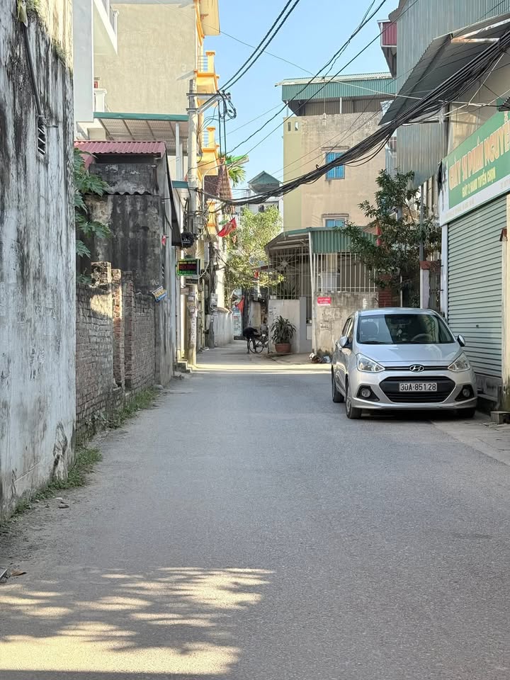 Đất nền Yên Nghĩa Hà Đông 38m² - Lô góc tiện ích, ô tô đỗ gần nhà!