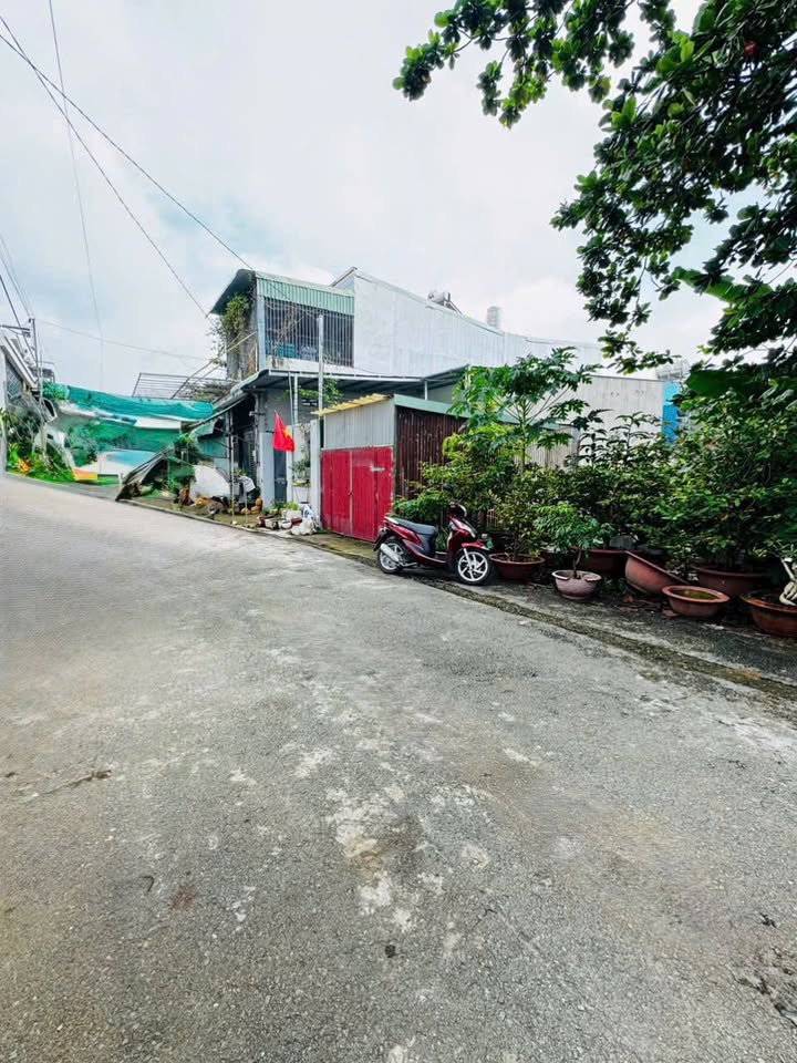 Bán đất Trảng Dài 292m² giá 1.28 tỷ - Cơ hội đầu tư hấp dẫn!