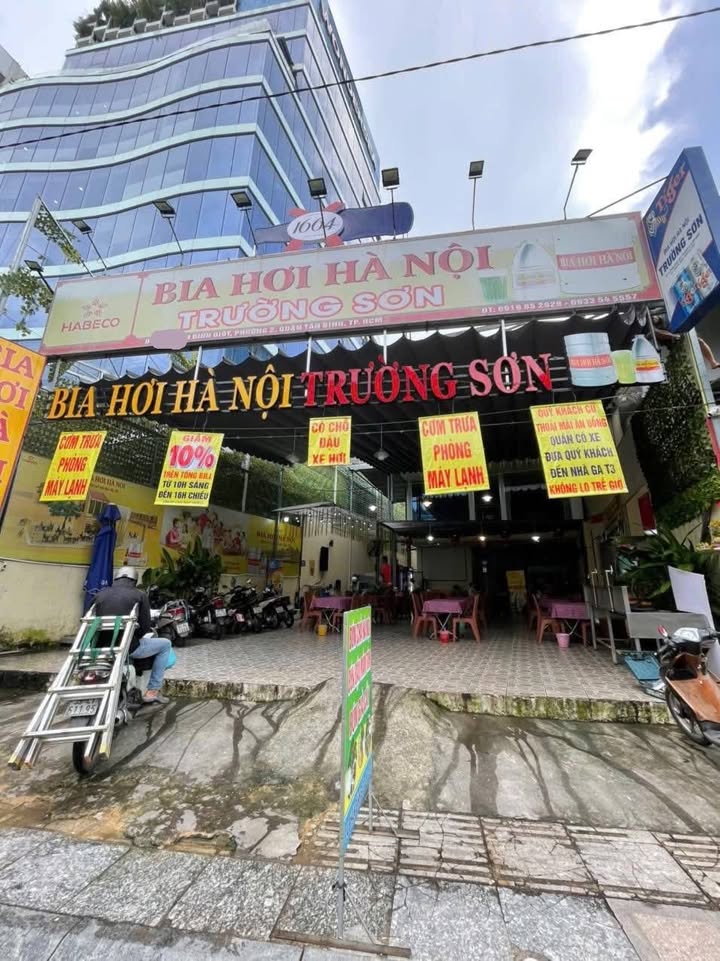 Mặt bằng kinh doanh 300m² đường Phan Đình Giót - Chỉ 60 triệu/tháng