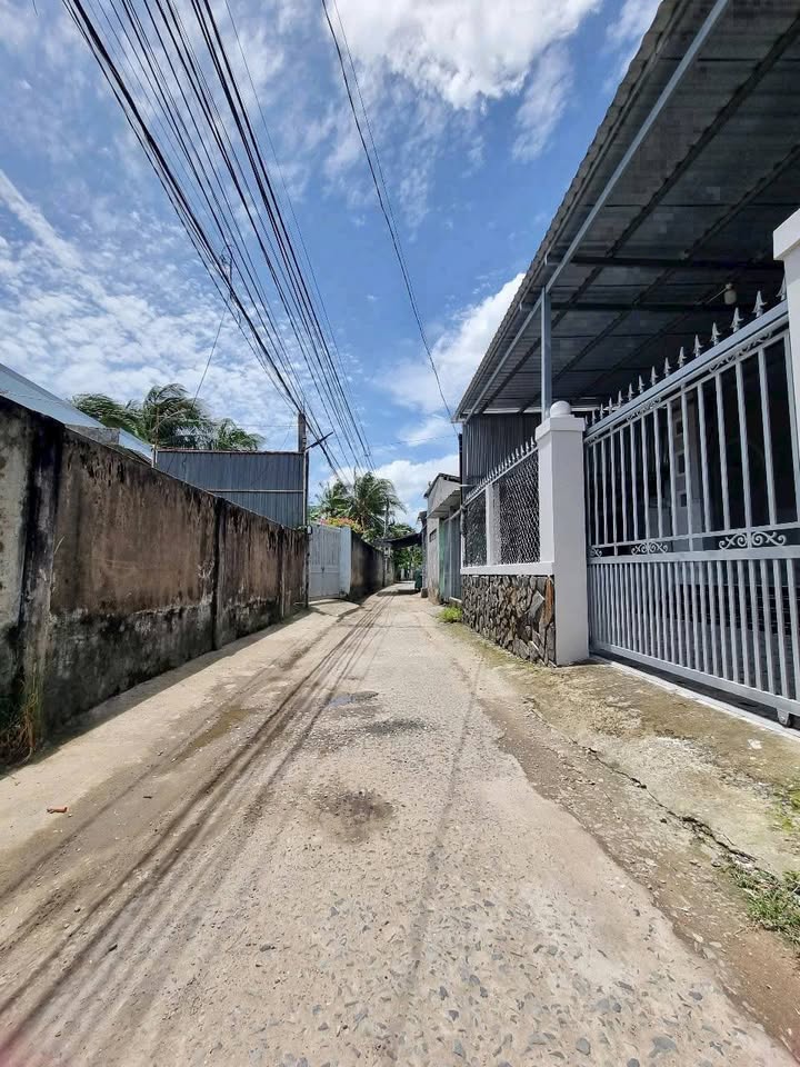 Nhà mới Phú Hưng Bến Tre 190m² giá 1.79 tỷ - Sổ hồng chính chủ!