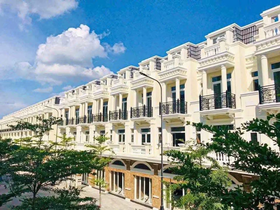 Đất Nền ShopHouse Dĩ An 75m² giá thỏa thuận - Cơ hội đầu tư tuyệt vời!