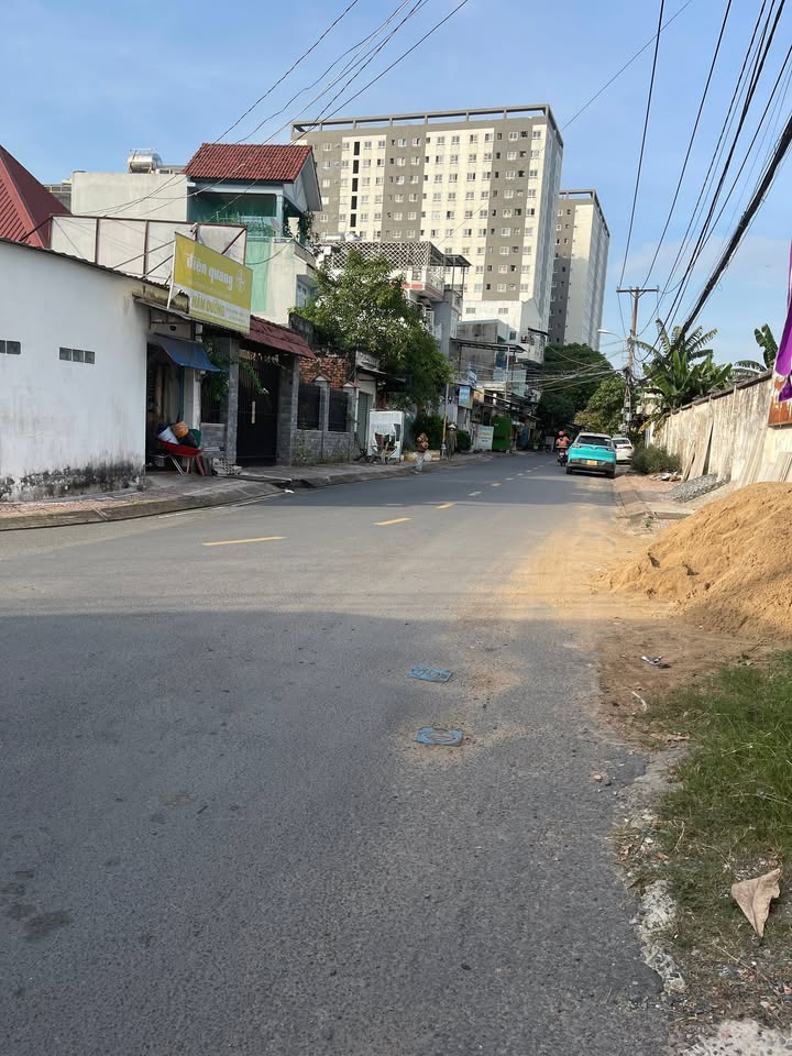 Nhà mặt tiền Đường 138, Thủ Đức 139m² giá chỉ 9 tỷ - Đầu tư sinh lời ngay!