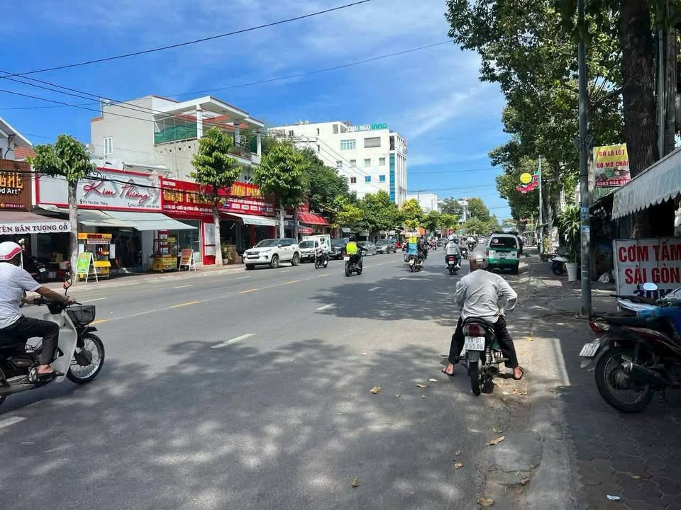 Cho thuê mặt bằng kinh doanh đường Tôn Đức Thắng, Phan Thiết 150m² - Vị trí đắc địa, kinh doanh thuận lợi!