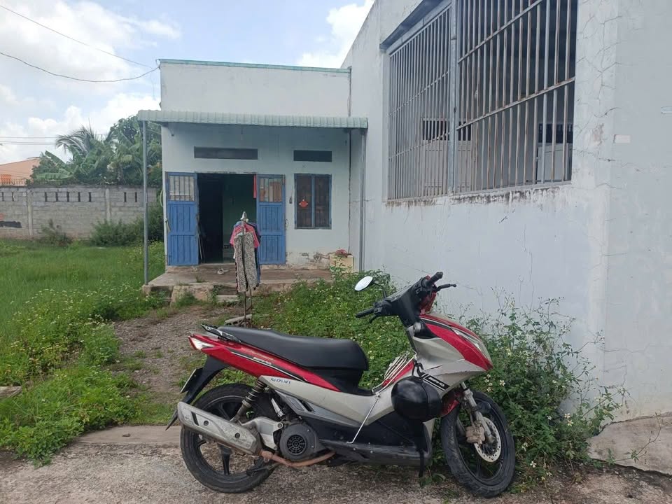 Nhà cấp 4 thôn Xuân Phú Phan Thiết 100m² giá 850 triệu - Sổ hồng chính chủ