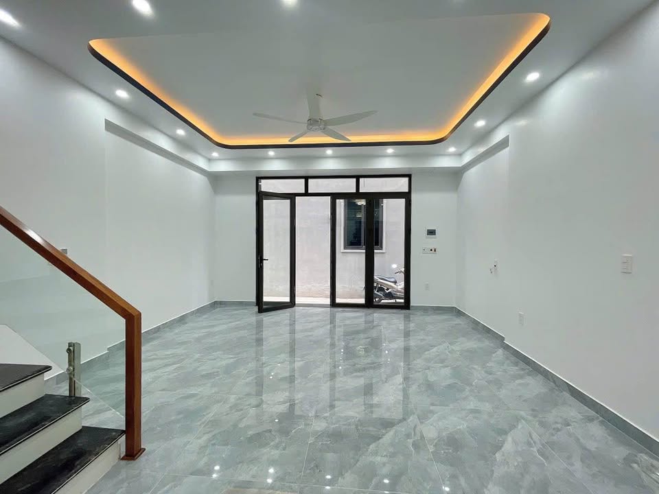 Nhà Phú Xá, Đông Hải 1, 42m² giá 2.68 tỷ - Chính chủ, sẵn sàng vào ở!