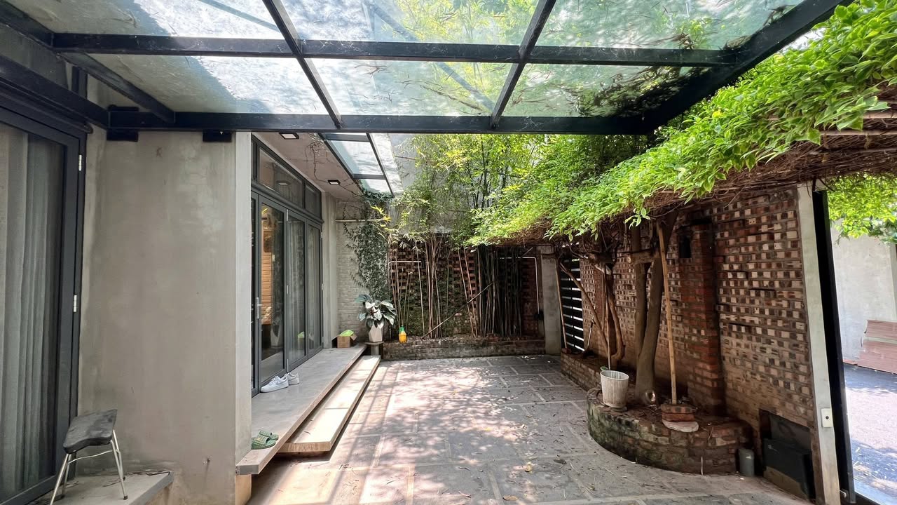 Biệt thự cho thuê Ngọc Thụy, Long Biên 75m² giá chỉ 29 triệu/tháng - Sẵn sàng vào ở!