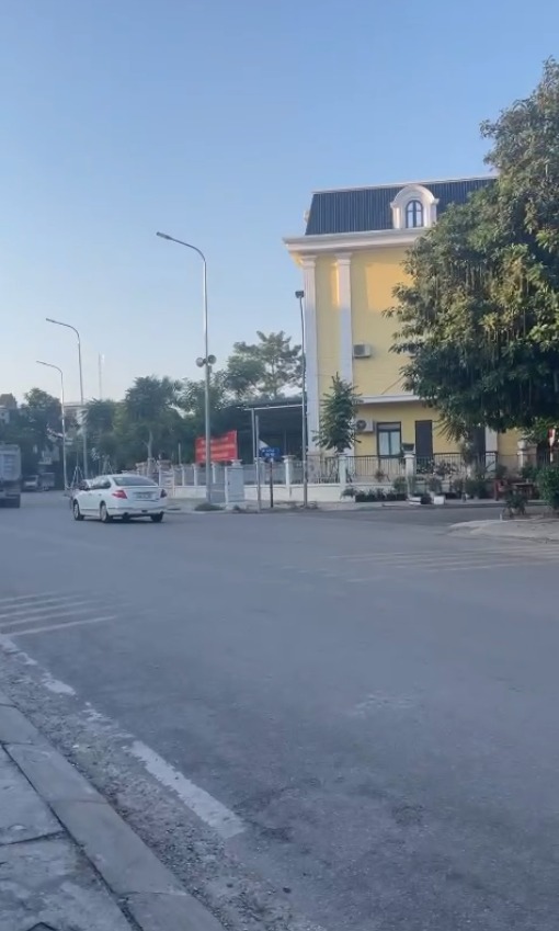 Cho thuê nhà 2 mặt tiền đường Giáp Hải, Xương Giang 130m² - Vị trí đắc địa, kinh doanh liền tay!