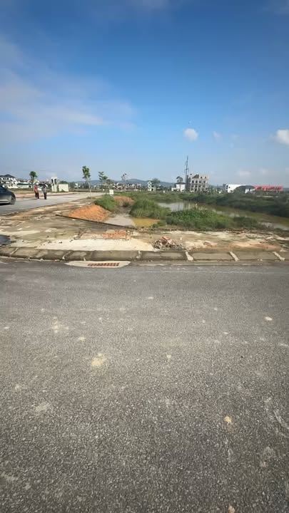 Đất lô góc 2 mặt đường khu biệt thự Đồng cây mưng Văn Sơn 255m² giá 5 tỷ - View công viên tuyệt đẹp!