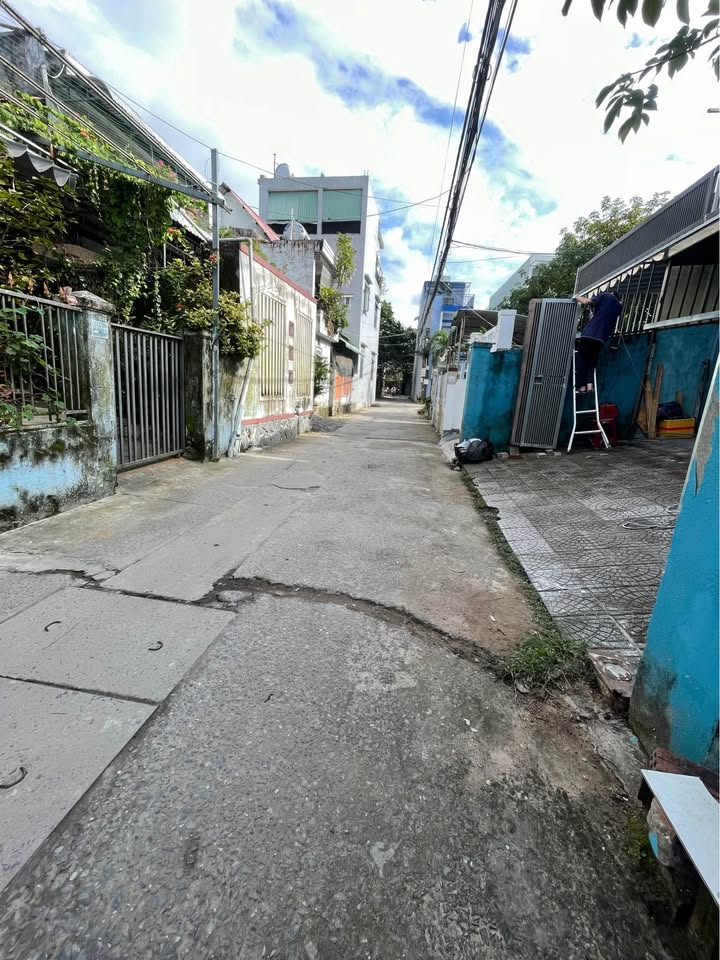 Đất nền Hòa Thọ Đông, Cẩm Lệ, 143m² giá 3.9 tỷ - Vị trí đẹp, tiện ích đầy đủ!