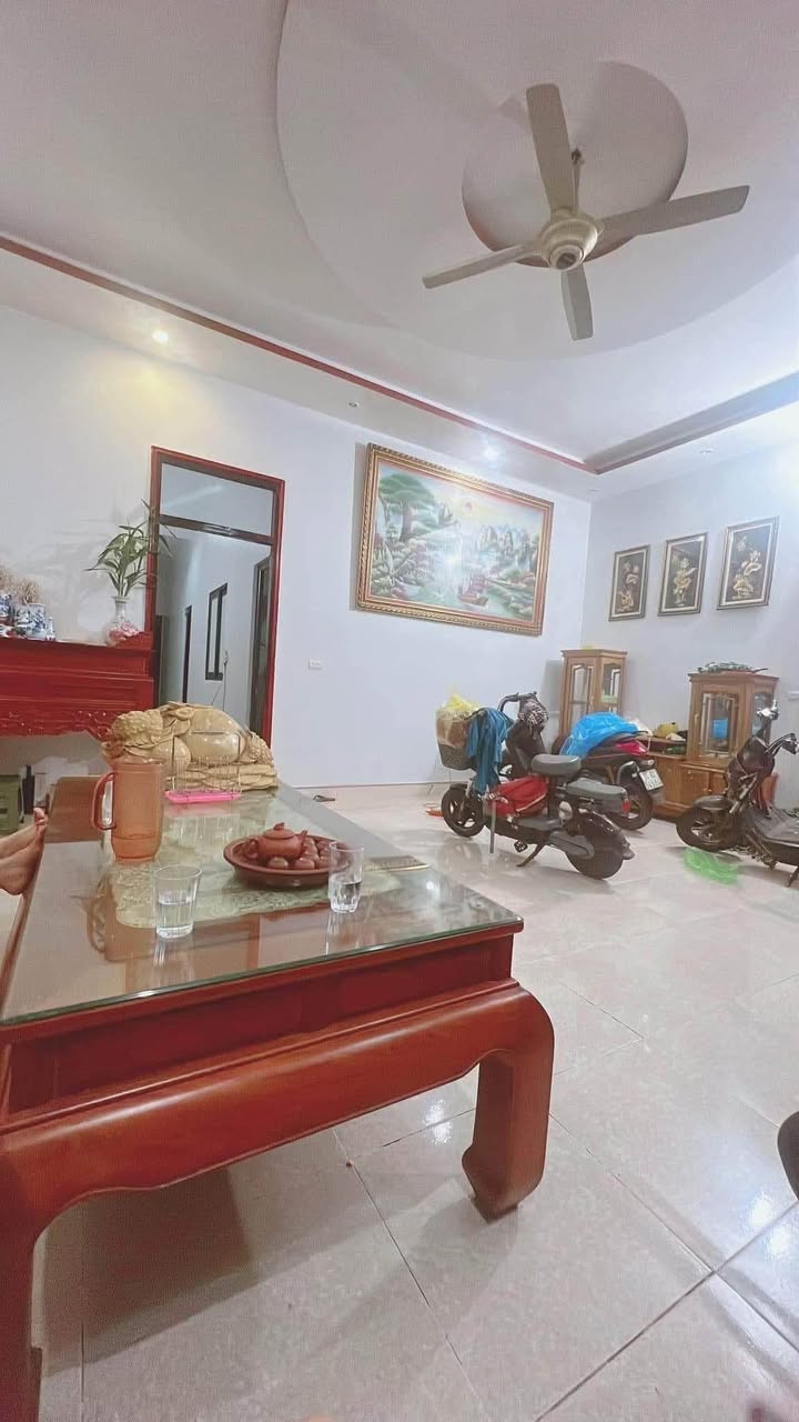 Nhà cấp 4 đường Bùi Bằng Đoàn, Nam Cường, 93.8m² giá 2.4 tỷ - Chính chủ, giao dịch nhanh!