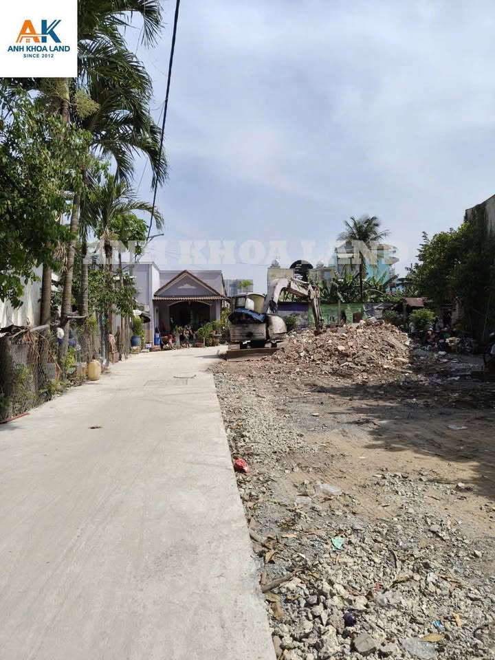 Đất hẻm ô tô Phạm Văn Đồng, Linh Tây 56.7m² giá chỉ 4.7 tỷ - Cơ hội đầu tư hấp dẫn!