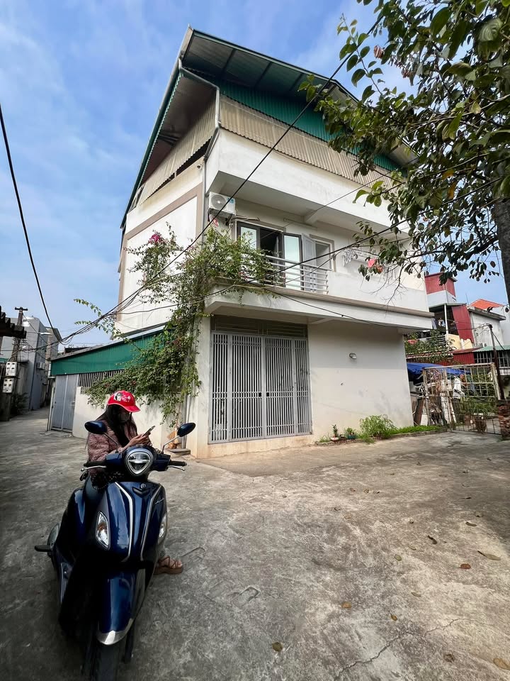 Nhà 3 tầng lô góc tại xã Thuận An, Gia Lâm - Diện tích 71m² giá chỉ 4 tỷ!