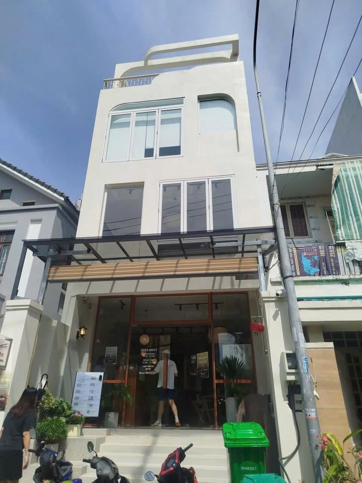 Nhà mặt tiền đường Số 9, Thảo Điền, 119.9m² - Vị trí kinh doanh đắc địa, dòng tiền cao!