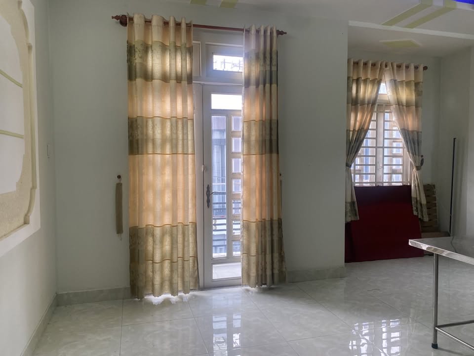 Nhà phố 4 tầng Quốc lộ 13, Hiệp Bình Phước 54m² giá 6.5 tỷ - Sẵn sàng vào ở!