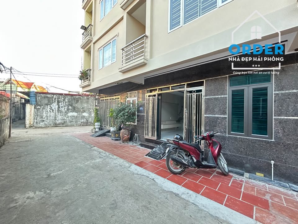 Nhà bán chính chủ Ngõ 358 Đà Nẵng 47m² giá 3.3 tỷ - Full nội thất chỉ việc vào ở!